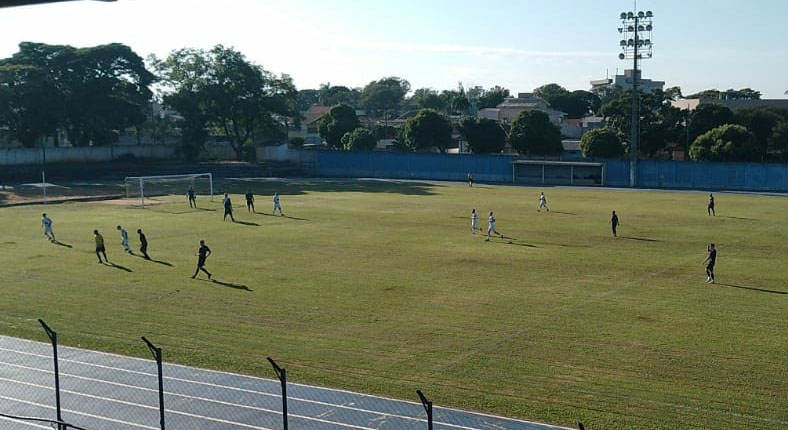 Bayern de Lourdes é o primeiro finalista da Taça Valadares Corujão Futebol  de Campo - Jornal da Cidade